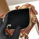 Ziva's Charm handbag – product shot (one versatile size)