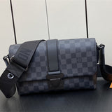  Everyday carryall bag front view