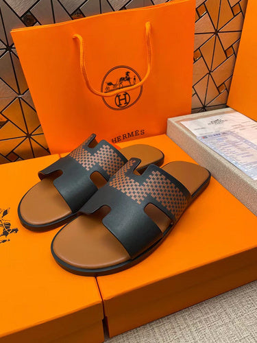 Hermes shoes Style 026 - logo and branding close-up