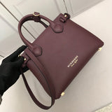 Ziva's Charm handbag – detail view (one versatile size)
