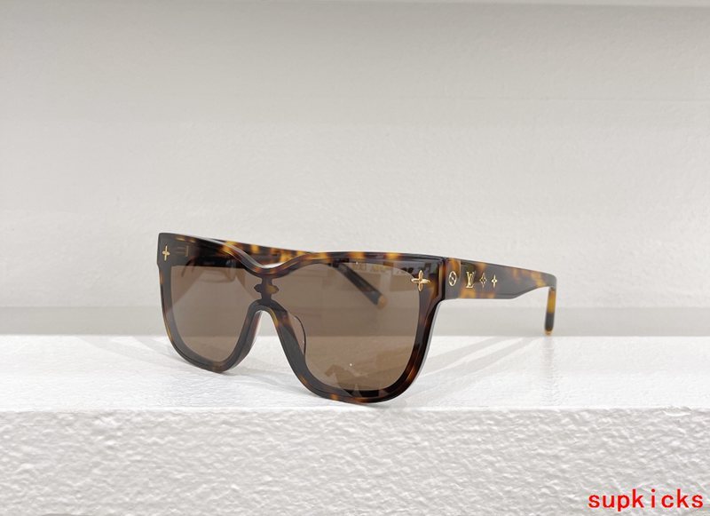 Front view of Louis Vuitton unisex sunglasses