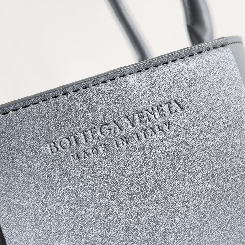 Polished Vegan Leather Handbag - Polished Finish | Women's Premium Handbag #1577 - texture close-up (image 9) of designer-inspired handbag