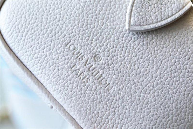  top-handle bag interior and compartment view 15