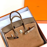 Side view of crisp structured handbag