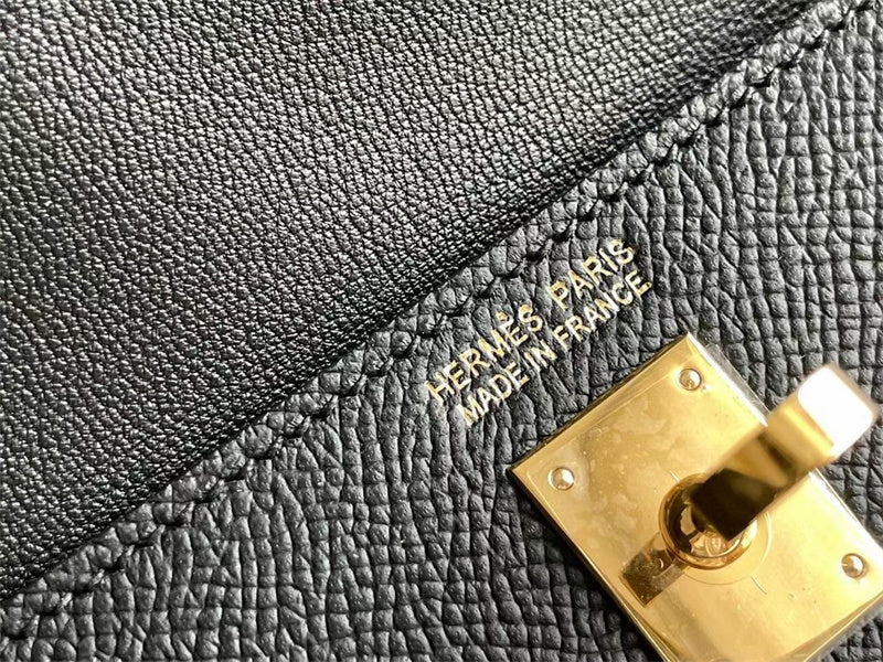  minimalist crossbody bag detail view showing craftsmanship 8
