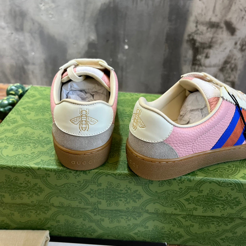 Gucci classic monochrome luxury sneakers view 8 low-top design