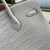Interior view of structured premium bag