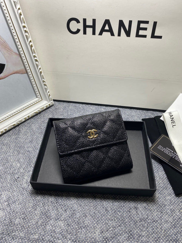  handbag, compact everyday style, image 8