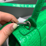 Sleek Faux Leather Handbag - Premium Craftsmanship Detailing | Women's Statement Accessory #547 - texture close-up (image 9) of designer-inspired handbag