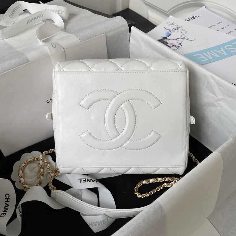  mid purse view 9