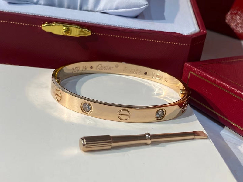 Angled view of Cartier unisex jewelry piece
