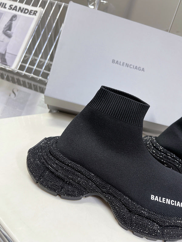 Balenciaga shoes Style 045 - logo and branding close-up