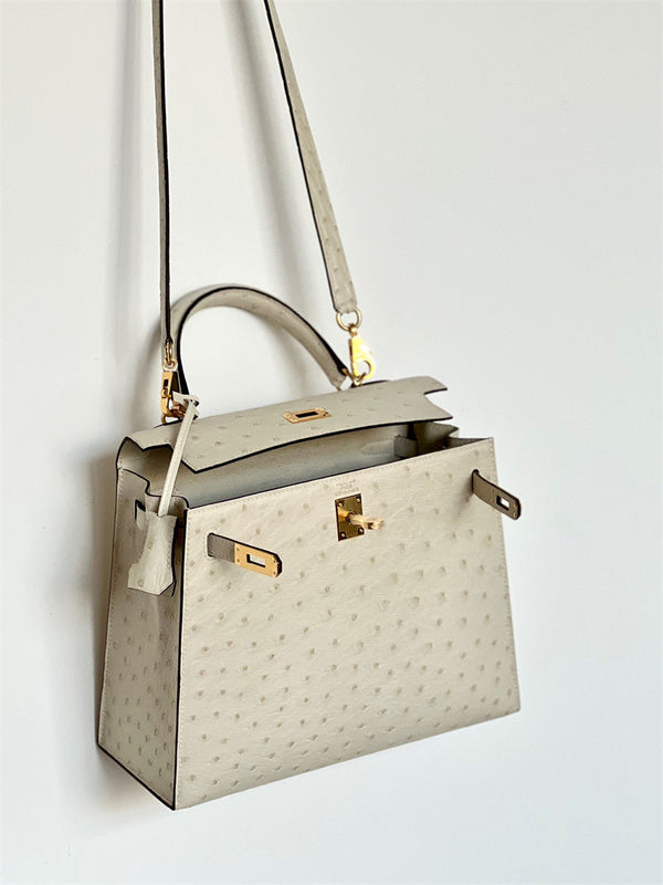  Smart shopper bag carried on shoulder 10