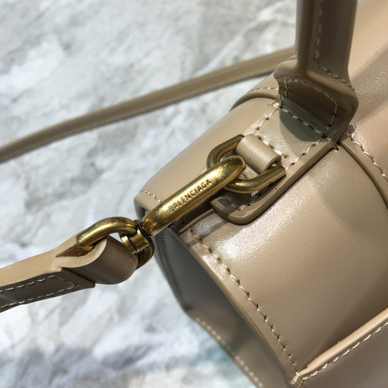 Effortless Premium PU Leather Handbag - Modern Structured Build | Women's Statement Accessory #852 - side angle view (image 2) of designer-inspired handbag