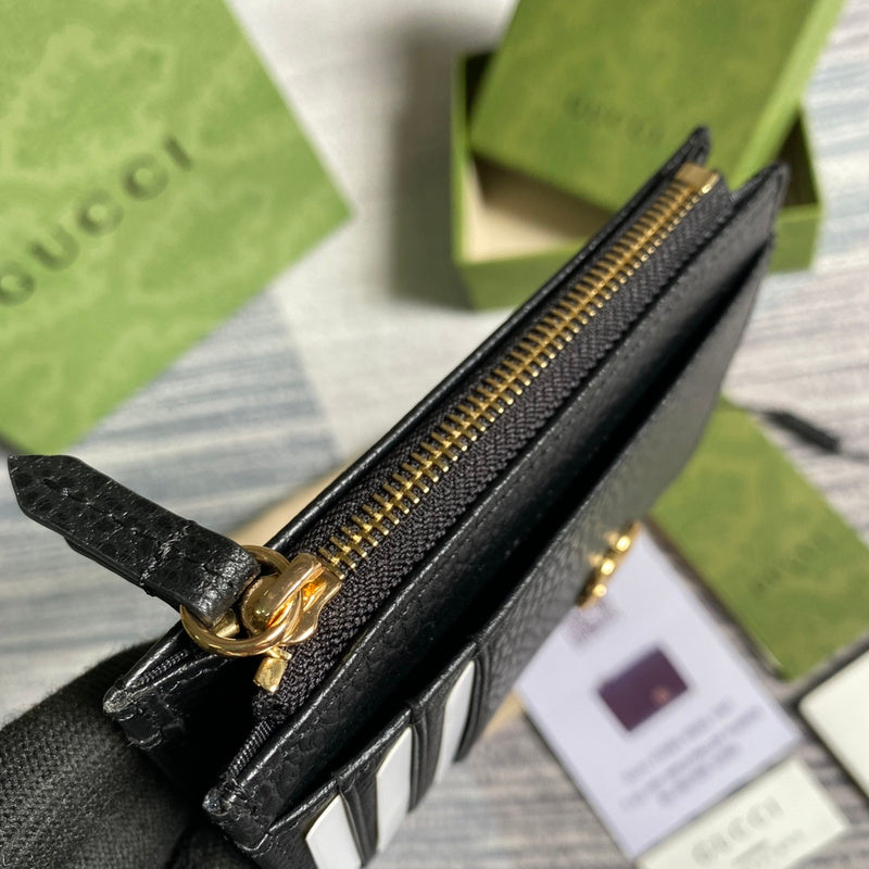 Styled lifestyle shot of modern signature women's handbag – women's luxury accessory