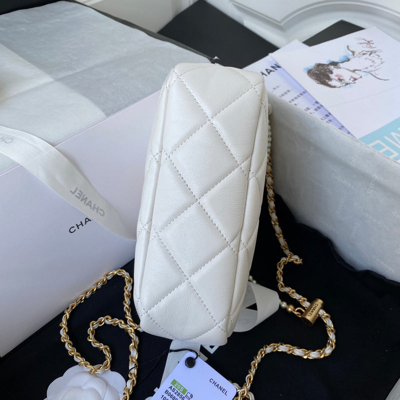  handbag, compact everyday style, image 5