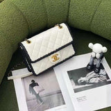  women's handbag, mid design, view 3