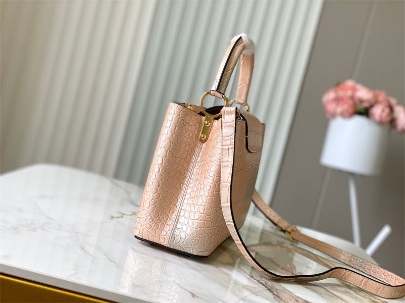  Smart everyday bag front view 31