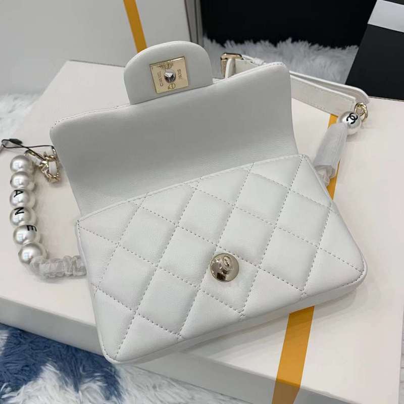 Zivas Charm Understated Luxury Designer Handbag (Refined Modern Silhouette) – Interior View