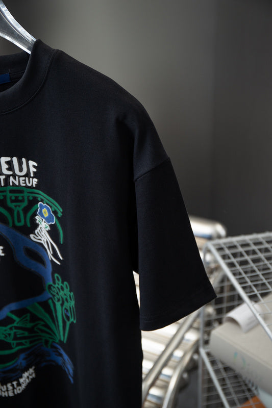 Full styled look of Louis Vuitton cotton t-shirt with tailored silhouette