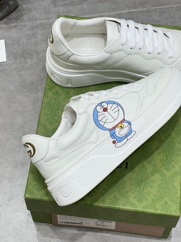 Gucci muted earth tones luxury sneakers view 6 everyday casual design