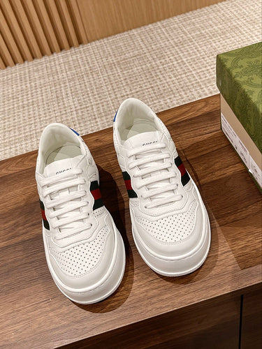 Gucci classic monochrome luxury sneakers view 11 cushioned comfort fit