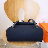  Classic crossbody bag front view 55