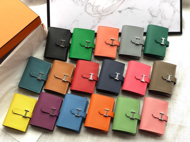 Side view of statement structured handbag