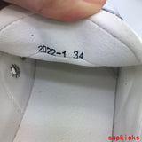Dior shoes Style 046 - packaging and accessories (alternate angle)