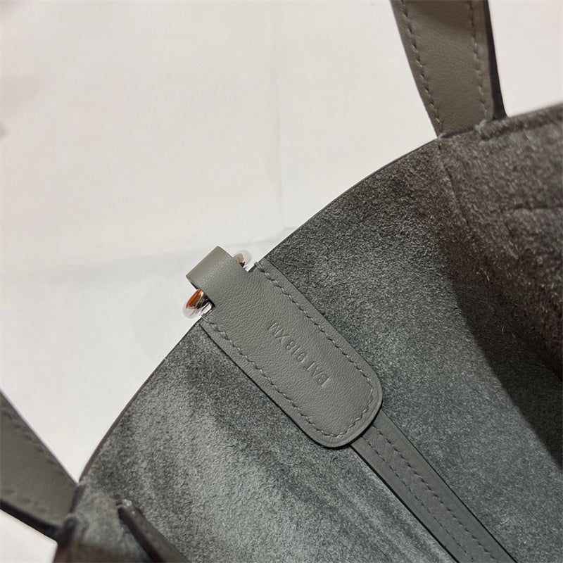  crossbody bag close-up of hardware and finish 41