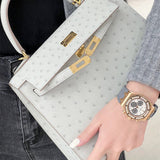  Clean-Lined carryall bag front view 13