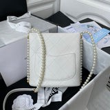  versatile purse view 14