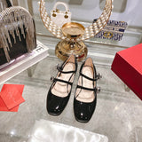 Front view of Roger Vivier luxury piece style No.049