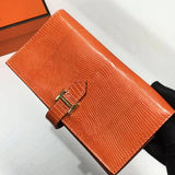Interior view of effortless premium bag