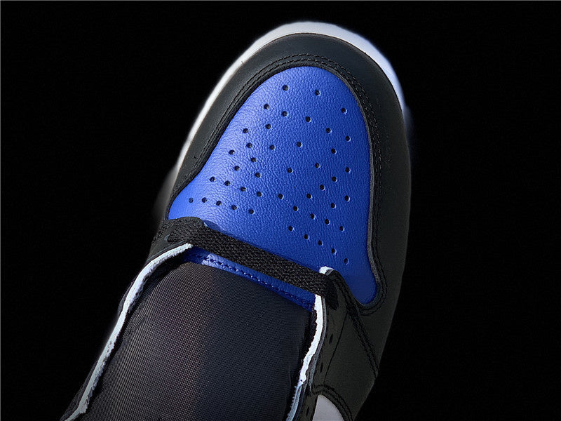 Nike Men's & Women's Signature Luxury Sneakers — Style 024 angle view