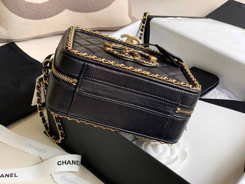  compact purse view 5
