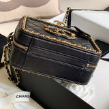  compact purse view 5