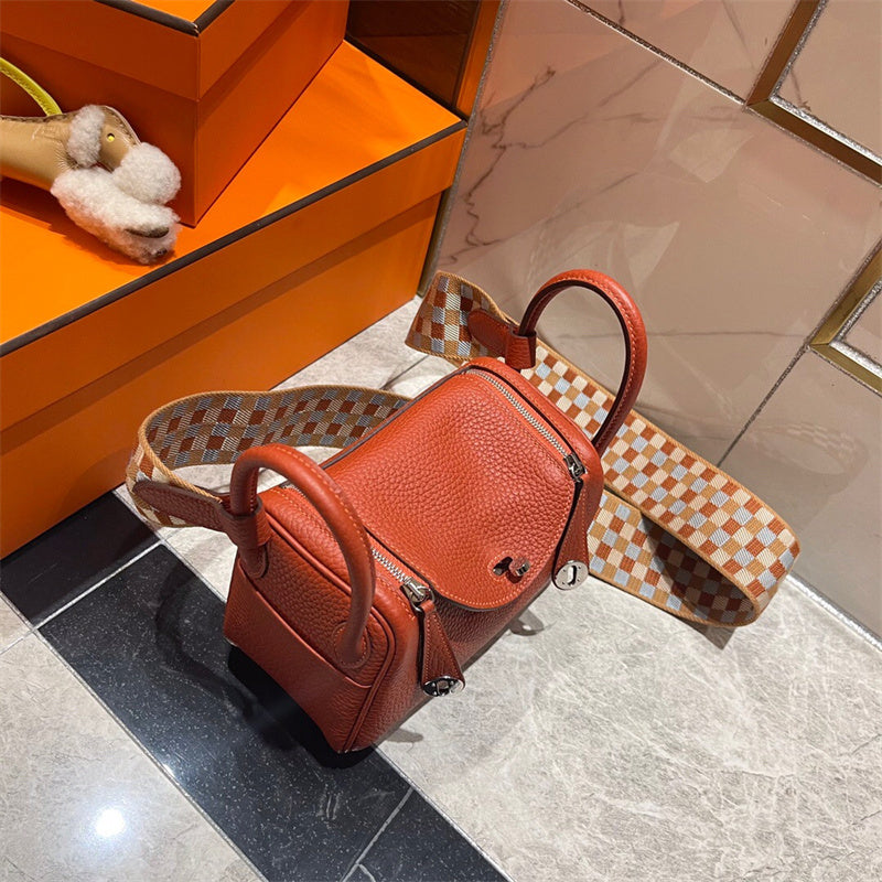 Side view of everyday-ready structured handbag