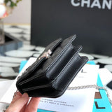  handbag, compact everyday style, image 5