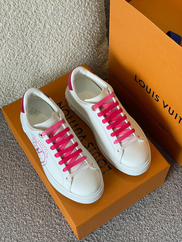 Louis Vuitton shoes Style 398 - true-to-life color detail