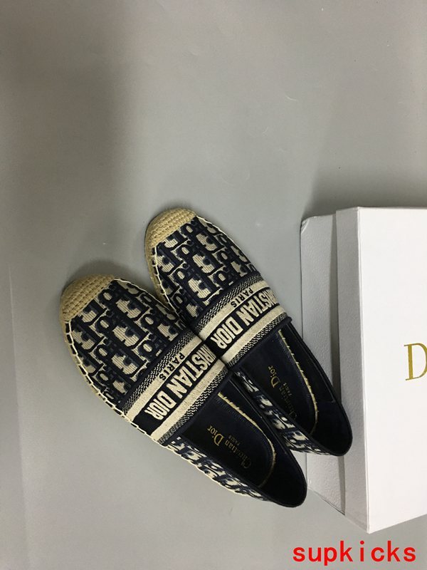 Dior shoes Style 001 - top view showing design (alternate angle)
