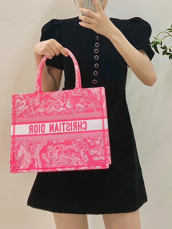 Styled lifestyle shot of classic statement women's handbag – women's premium purse