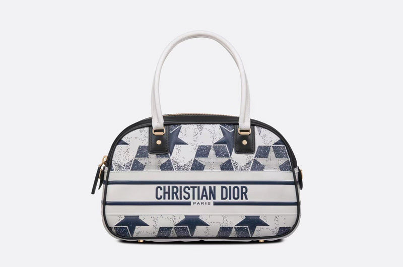 Interior view of statement everyday-luxe women's handbag – women's premium purse