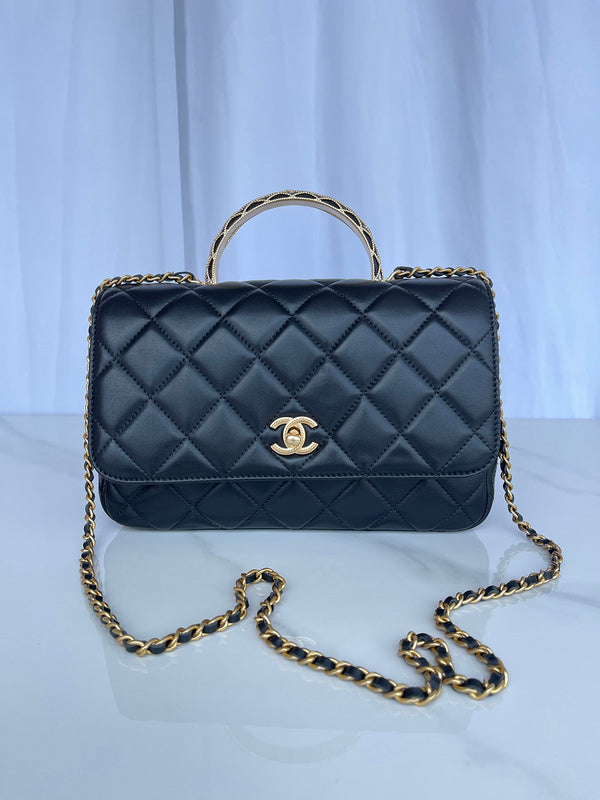  handbag, mid everyday style, image 1