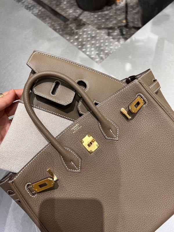 Close-up detail of everyday-ready bag design