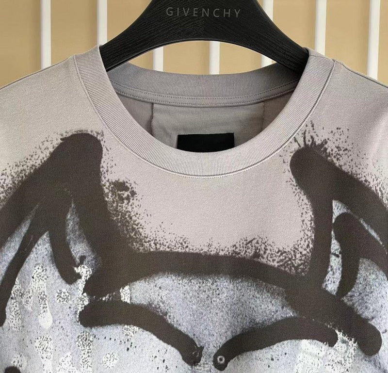 Styling view of Givenchy luxury piece style No.235