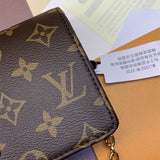  Contemporary shoulder bag front view 7