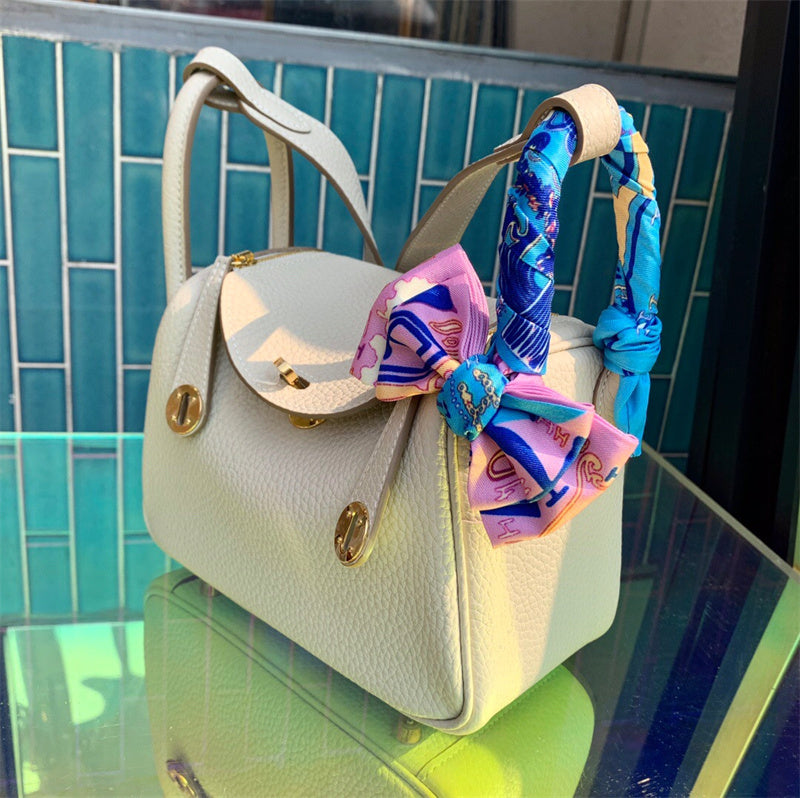 Versatile handbag styled for everyday wear
