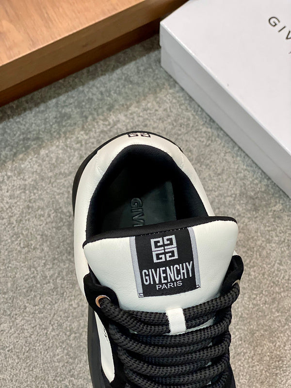 Givenchy shoes Style 187 - close-up of sleek modern silhouette