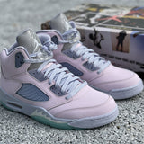 Nike Men's & Women's Luxury Lifestyle Trainers — Style 243 side view